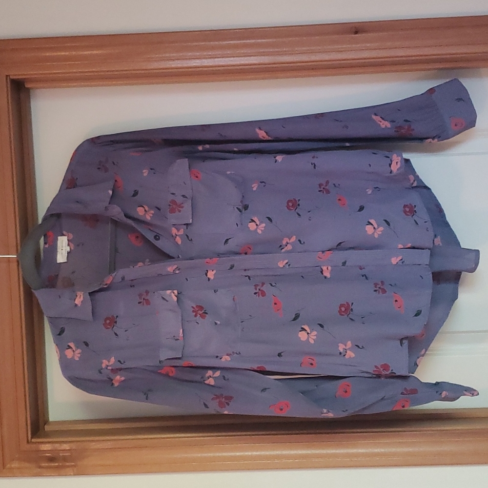 Lucky brand purplish grey flowered button up